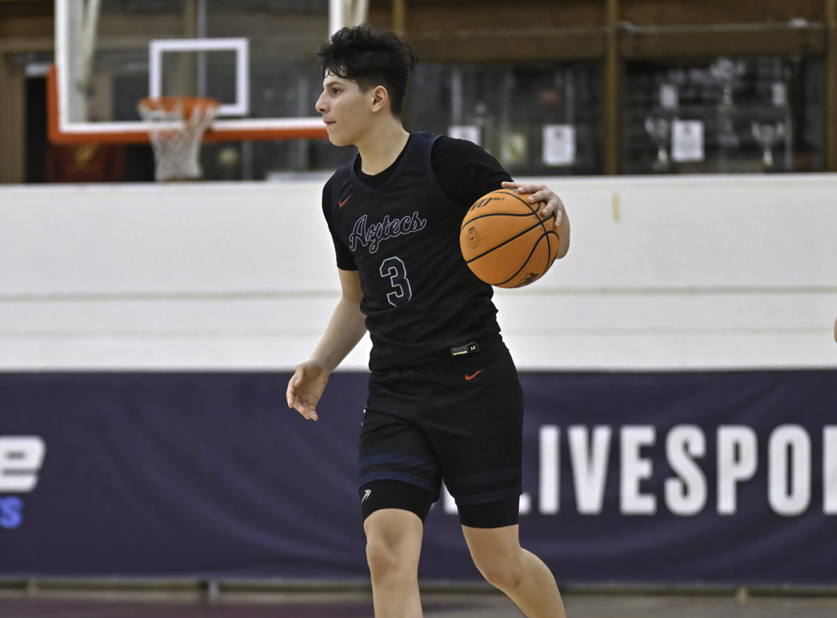 Archbishop Mitty vs Montgomery Torrey Pines Holiday Classic December 28, 2023 Photo-Justin Fine22